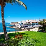 Amazing In Americas Hill Apartman *