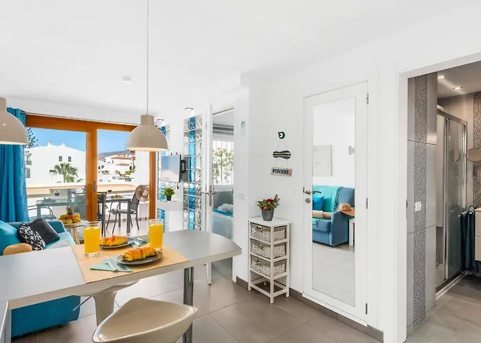 Amazing In Americas Hill شقة